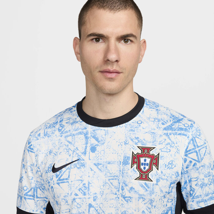 Nike Men's Portugal 2024/25 Stadium Away Dri-FIT Football Replica Shirt Blue Nike Men's Portugal 2024/25 Stadium Away Dri-FIT Football Replica Shirt Blue image number 2