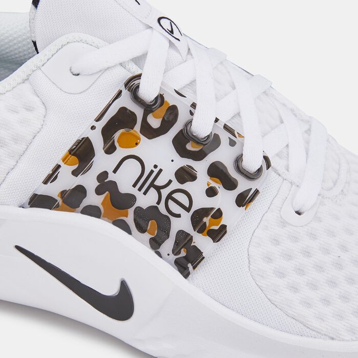 Nike Women's Renew In-Season TR 10 Premium Shoe White Nike Women's Renew In-Season TR 10 Premium Shoe White image number 4