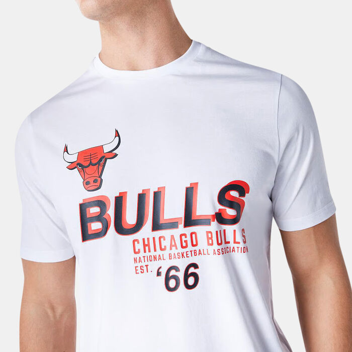 New Era Men's NBA Chicago Bulls Graphc T-Shirt White New Era Men's NBA Chicago Bulls Graphc T-Shirt White image number 3
