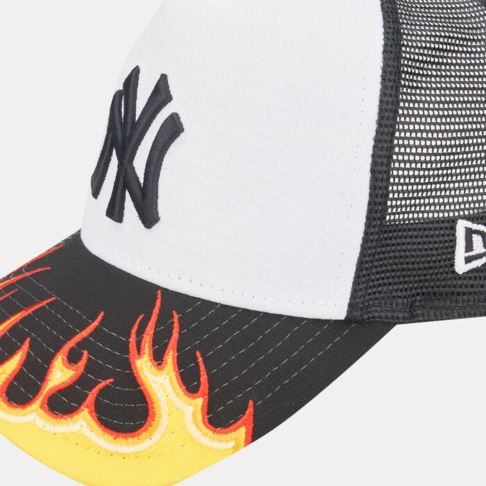New Era Men's MLB New York Yankees Flame Trucker Cap Black New Era Men's MLB New York Yankees Flame Trucker Cap Black image number 2