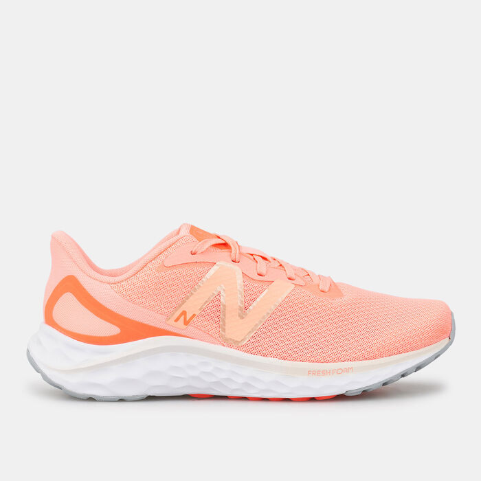 New Balance Women's Fresh Foam Arishi v4 Shoe Orange New Balance Women's Fresh Foam Arishi v4 Shoe Orange image number 0