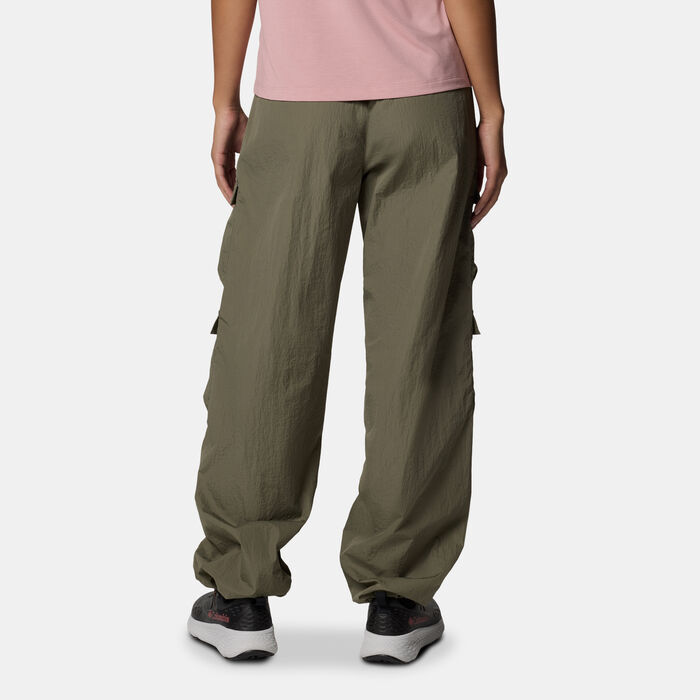 Columbia Women's Elevated View Parachute Pants Green image number 1