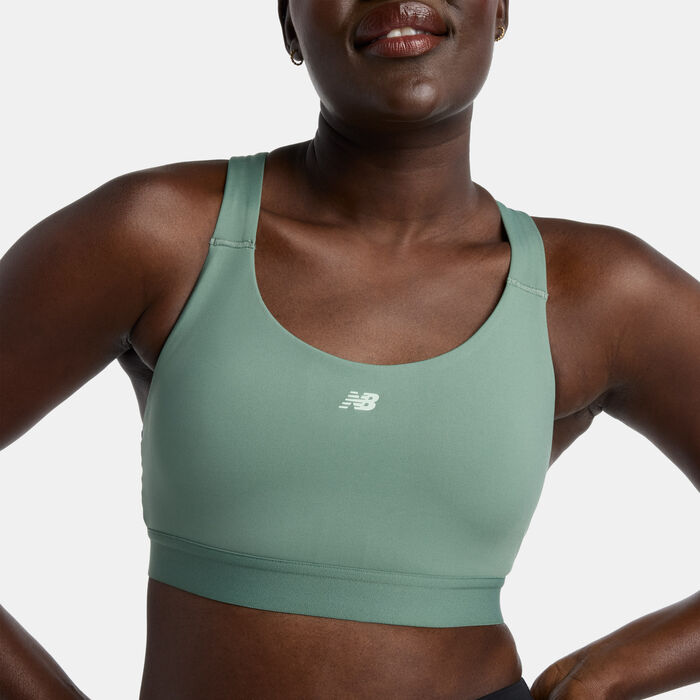 New Balance Women's Essential Medium-Support Training Sports Bra Green image number 3