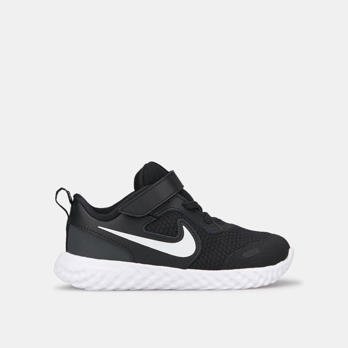 Nike Kids' Revolution 5 Shoe (Baby and Toddler) Black Nike Kids' Revolution 5 Shoe (Baby and Toddler) Black image number 0