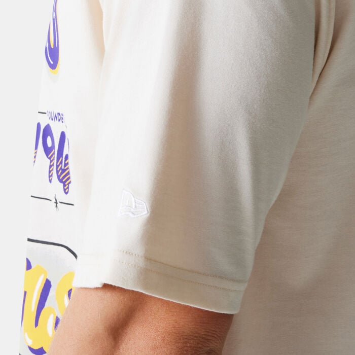 New Era Men's NBA Los Angeles Lakers Graphic T-Shirt Beige New Era Men's NBA Los Angeles Lakers Graphic T-Shirt Beige image number 3