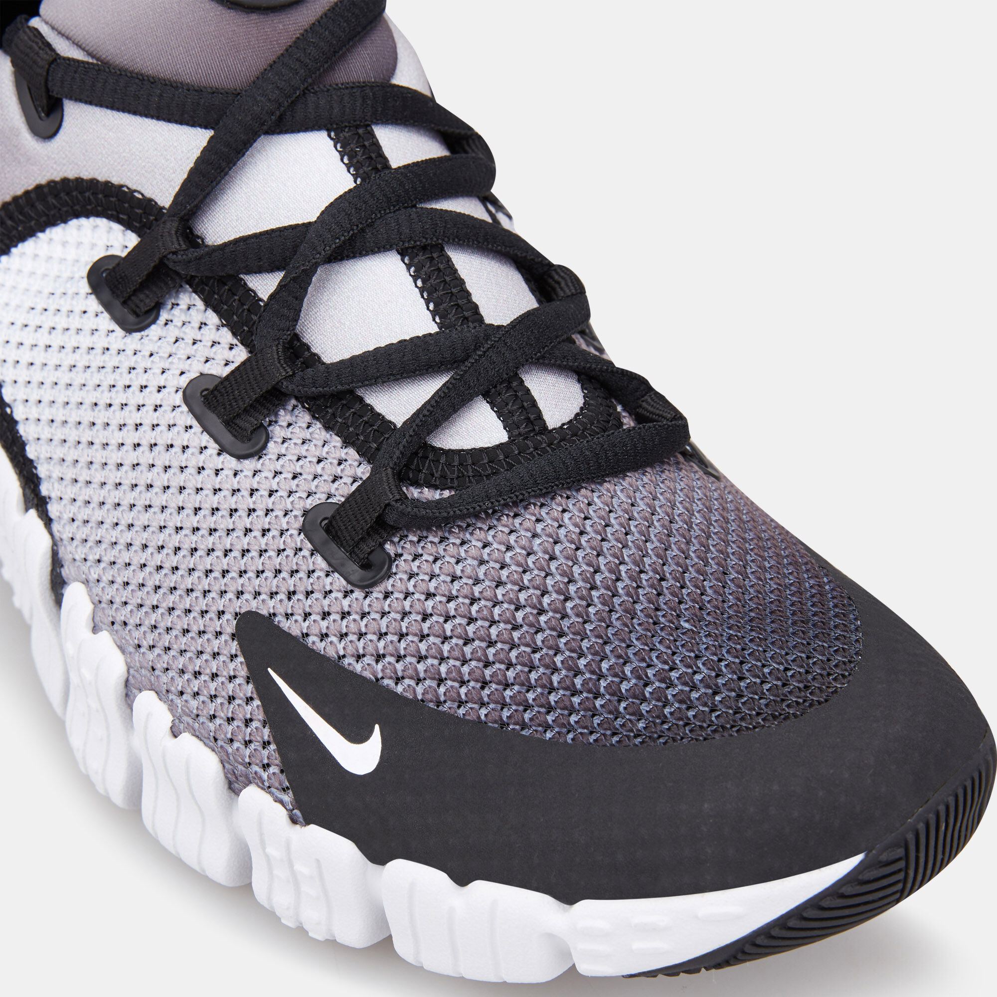 Women's nike metcon 4 training shoes discount