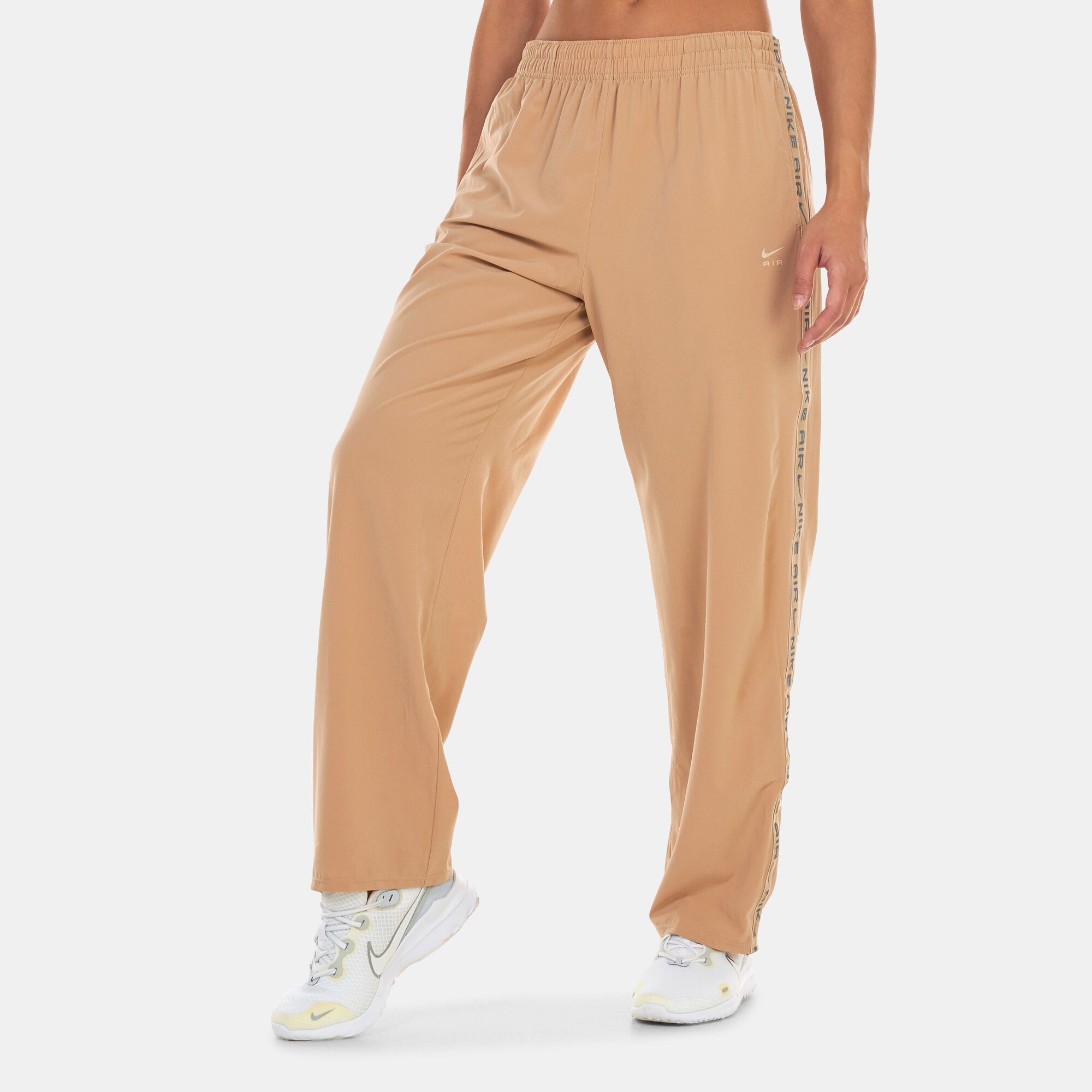 Nike performance run pant top