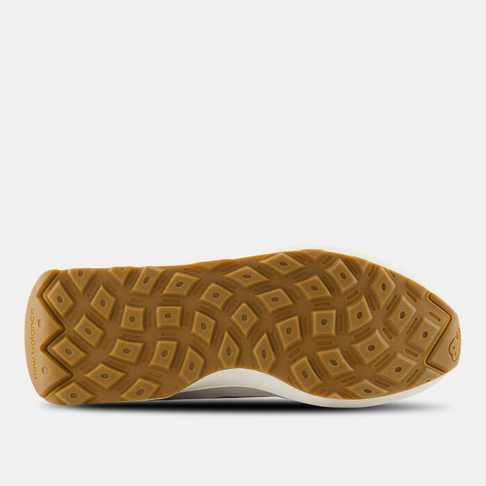 New Balance Women's 370 Shoes Pink image number 3