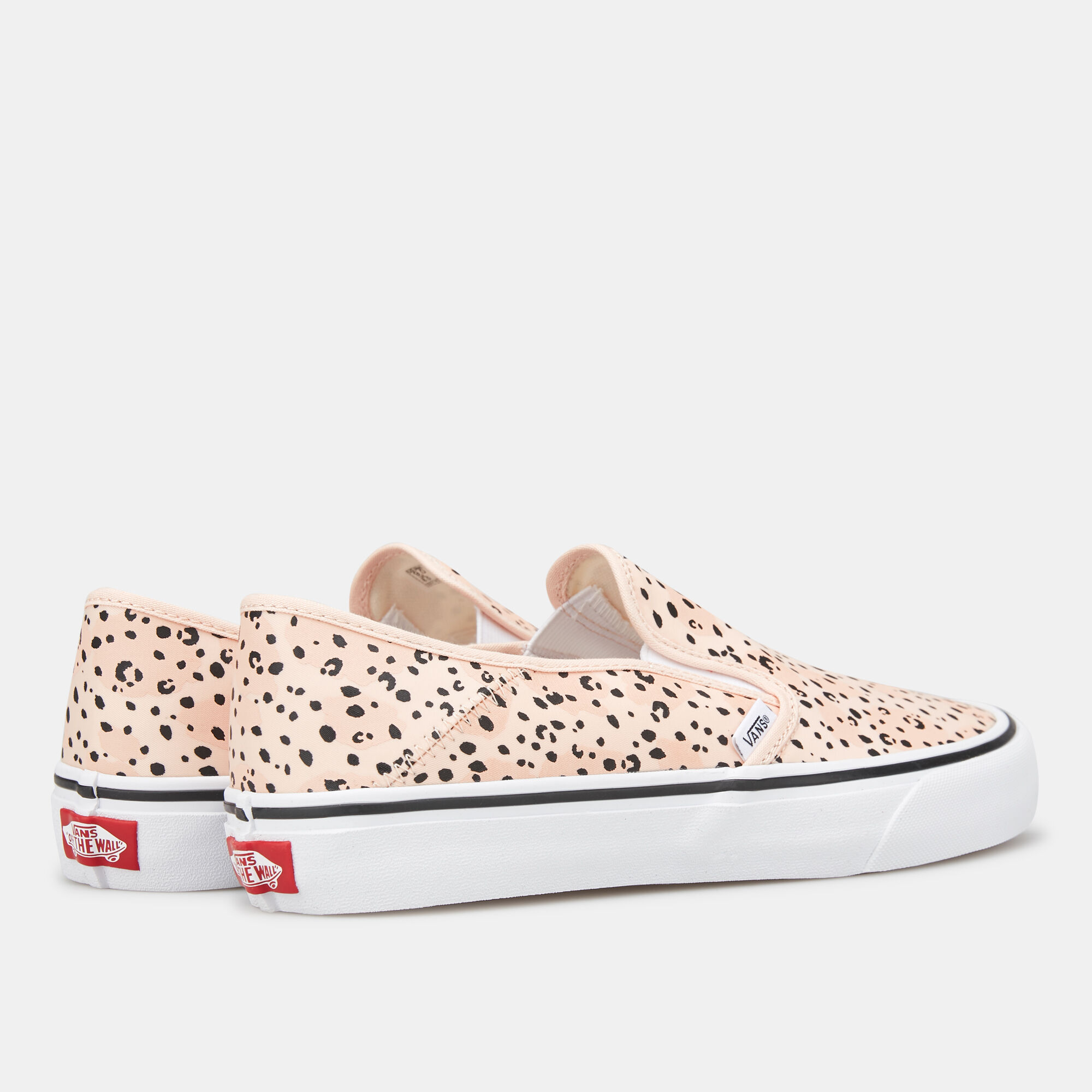 Vans leila deals hurst slip on