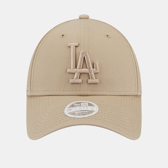 New Era Women's Essentials 9FORTY Los Angeles Dodgers Cap Beige New Era Women's Essentials 9FORTY Los Angeles Dodgers Cap Beige image number 0