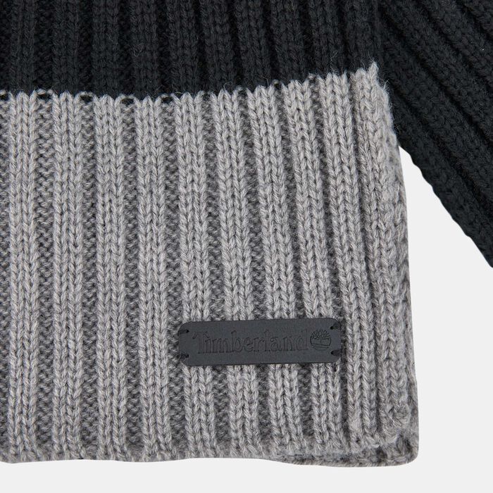 Men's Winter Contrast Border Scarf And Beanie Set Men's Winter Contrast Border Scarf And Beanie Set image number 1