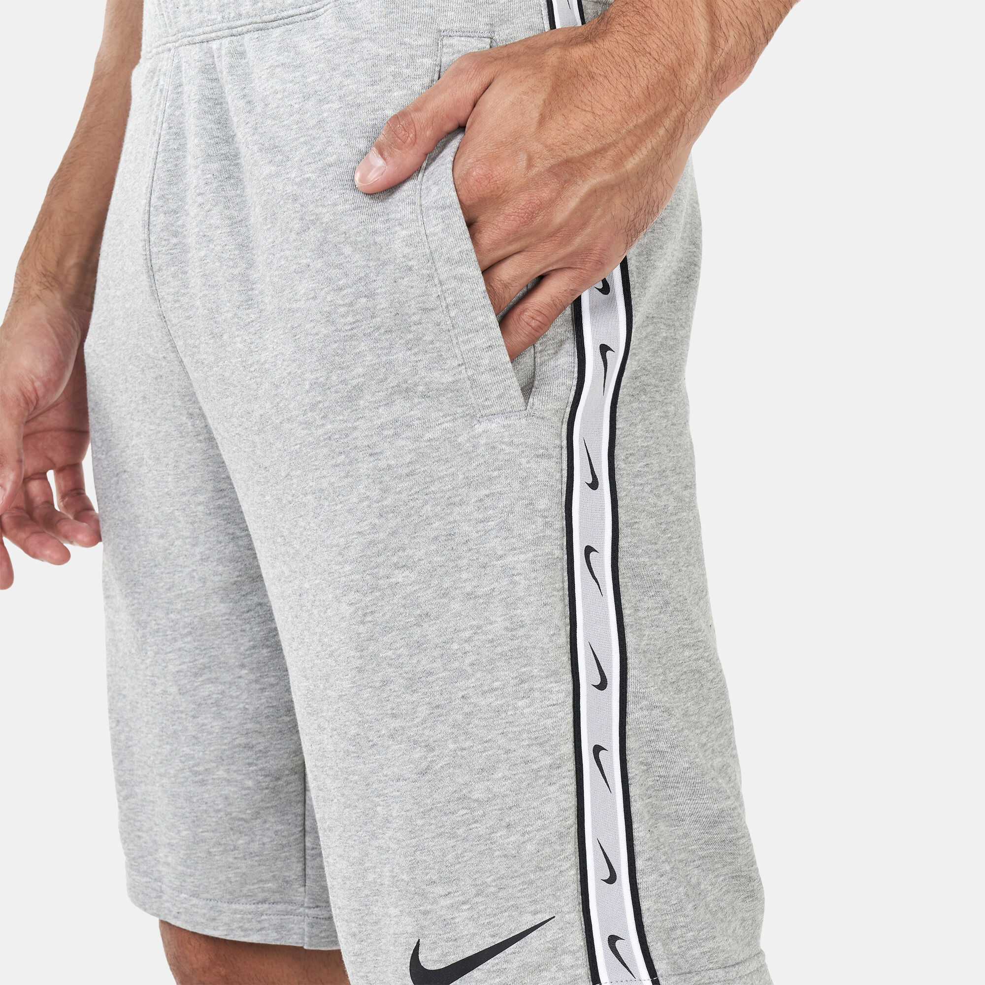 Nike repeat tape shorts top
