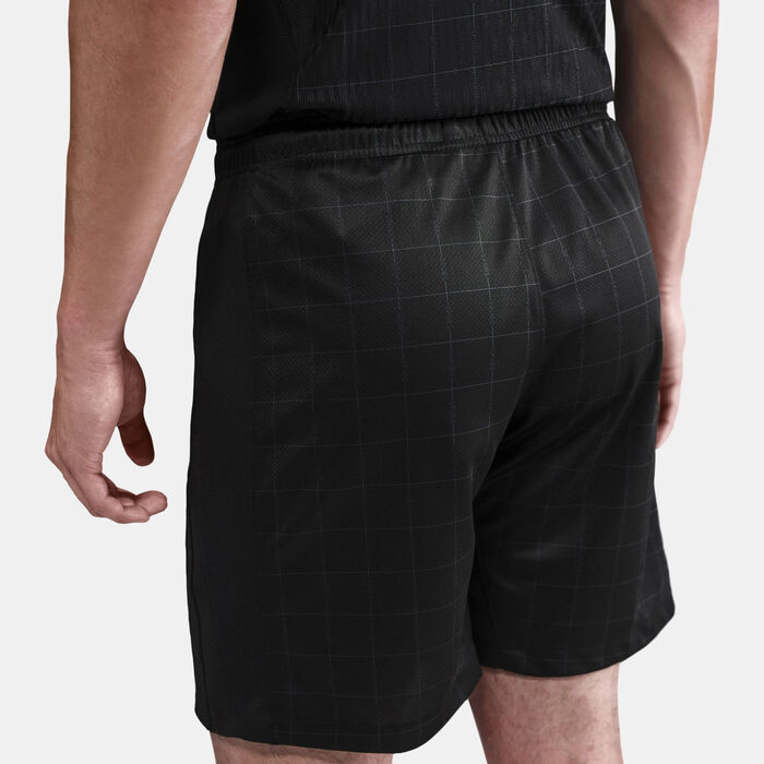 Nike Men's Tottenham Hotspur 25/26 Away Replica Football Shorts Black Nike Men's Tottenham Hotspur 25/26 Away Replica Football Shorts Black image number 4
