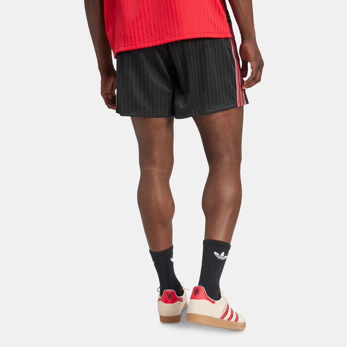 adidas Men's Manchester United Terrace Icons Shorts Black adidas Men's Manchester United Terrace Icons Shorts Black image number 1