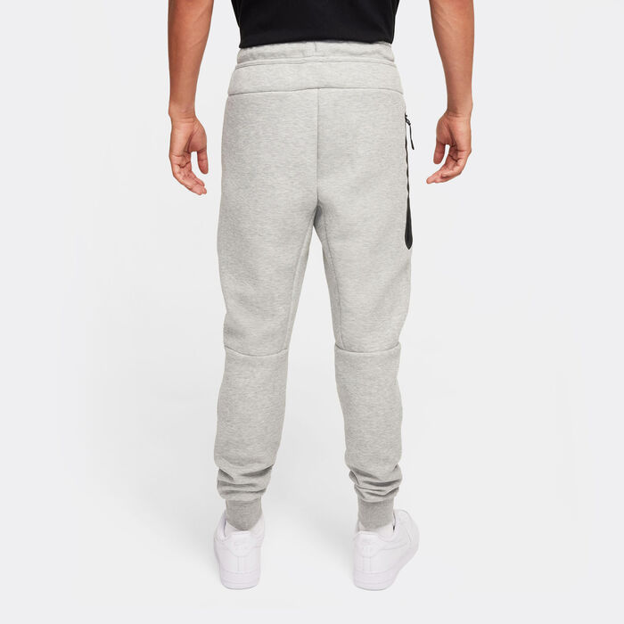 Nike Men's Tech Fleece Joggers Grey Nike Men's Tech Fleece Joggers Grey image number 1
