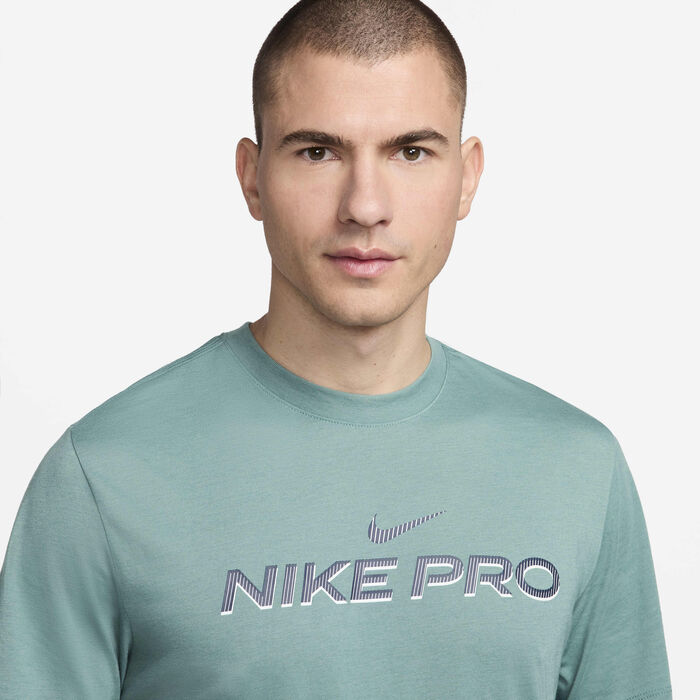 Nike Men’s Dri-FIT Training T-Shirt Green Nike Men’s Dri-FIT Training T-Shirt Green image number 2