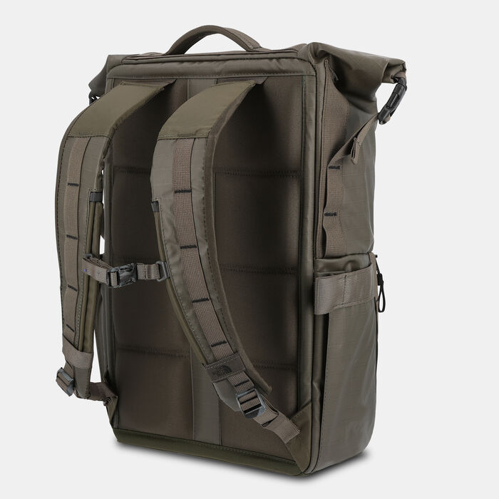 The North Face Men's Base Camp Voyager Roll Top Backpack Green The North Face Men's Base Camp Voyager Roll Top Backpack Green image number 1