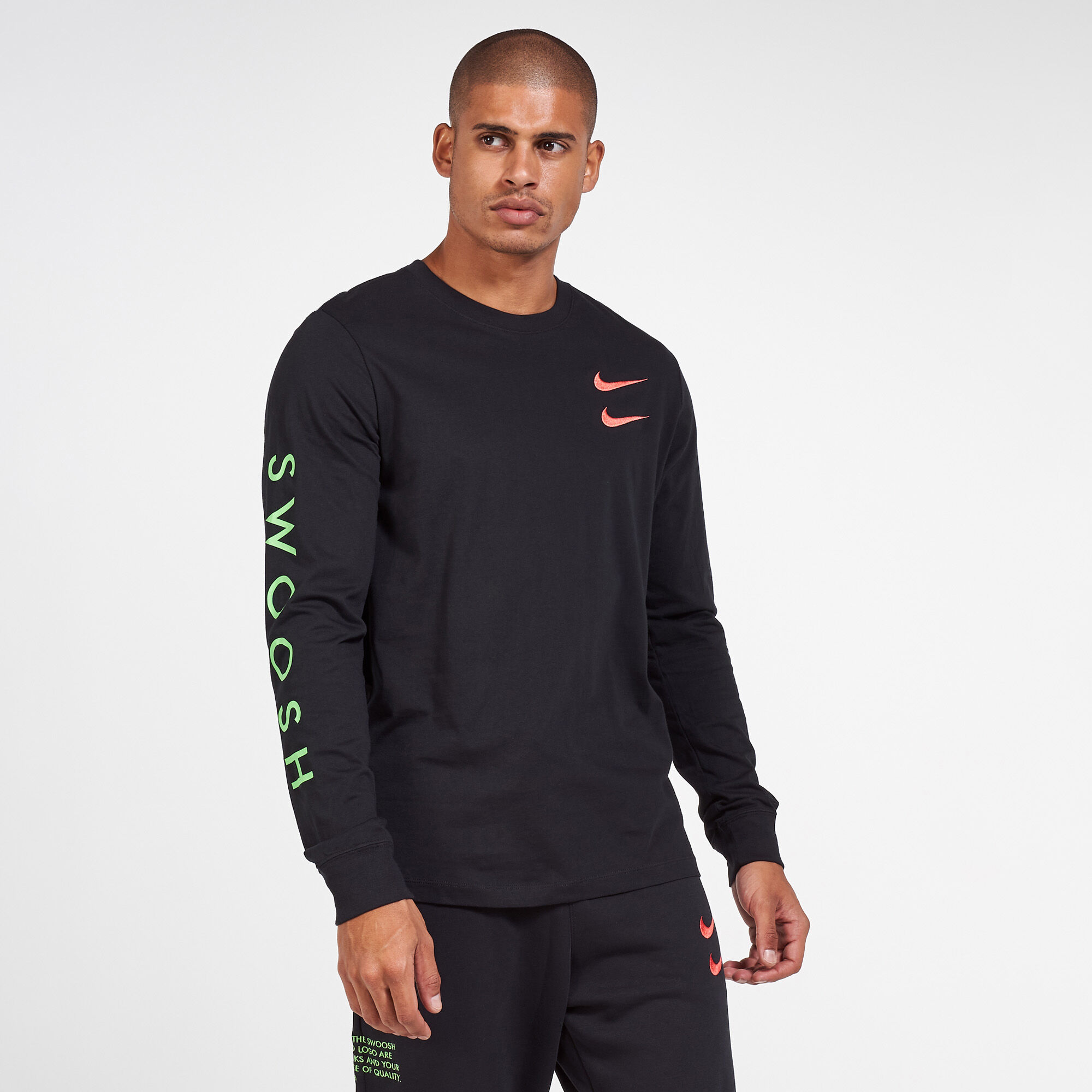 Nike t shirt long sleeve discount