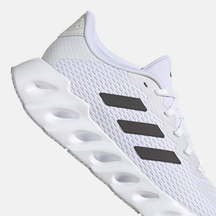 adidas Women's Switch Run Running Shoes White adidas Women's Switch Run Running Shoes White image number 4