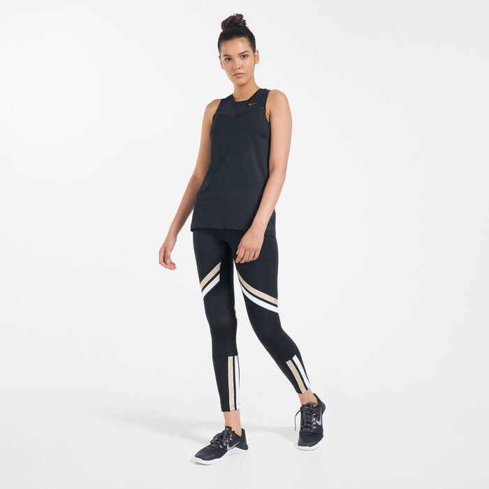 Nike Training Icon Clash tight leggings, Women's Fashion, Activewear on  Carousell