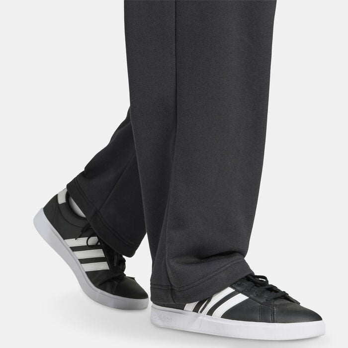 adidas Men's Essentials Logo Wide-Leg Joggers Black adidas Men's Essentials Logo Wide-Leg Joggers Black image number 4
