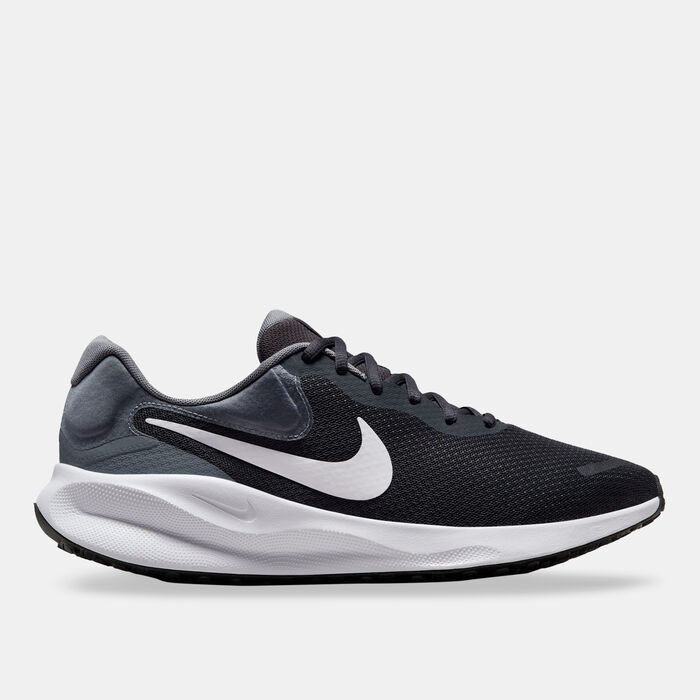Nike Men's Revolution 7 Road Running Shoes Black Nike Men's Revolution 7 Road Running Shoes Black image number 0
