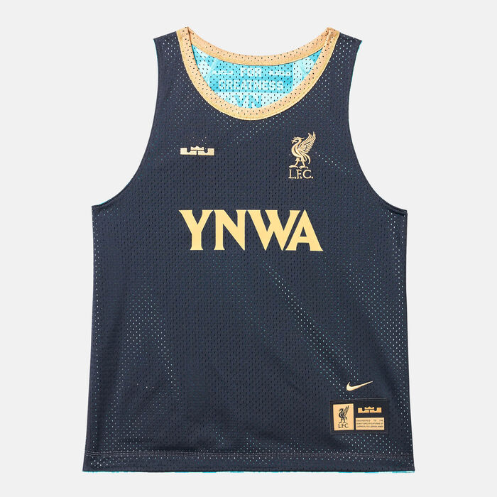 Nike Kids' LeBron x Liverpool F.C. Culture of Basketball Reversible Football Jersey Green image number 2