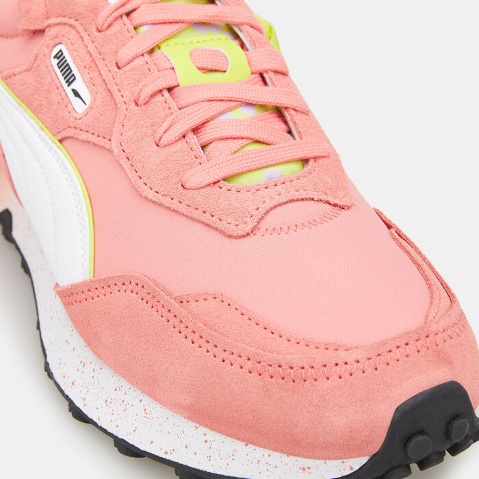 PUMA Men's x SPONGEBOB Rider FV Shoe Pink PUMA Men's x SPONGEBOB Rider FV Shoe Pink image number 4