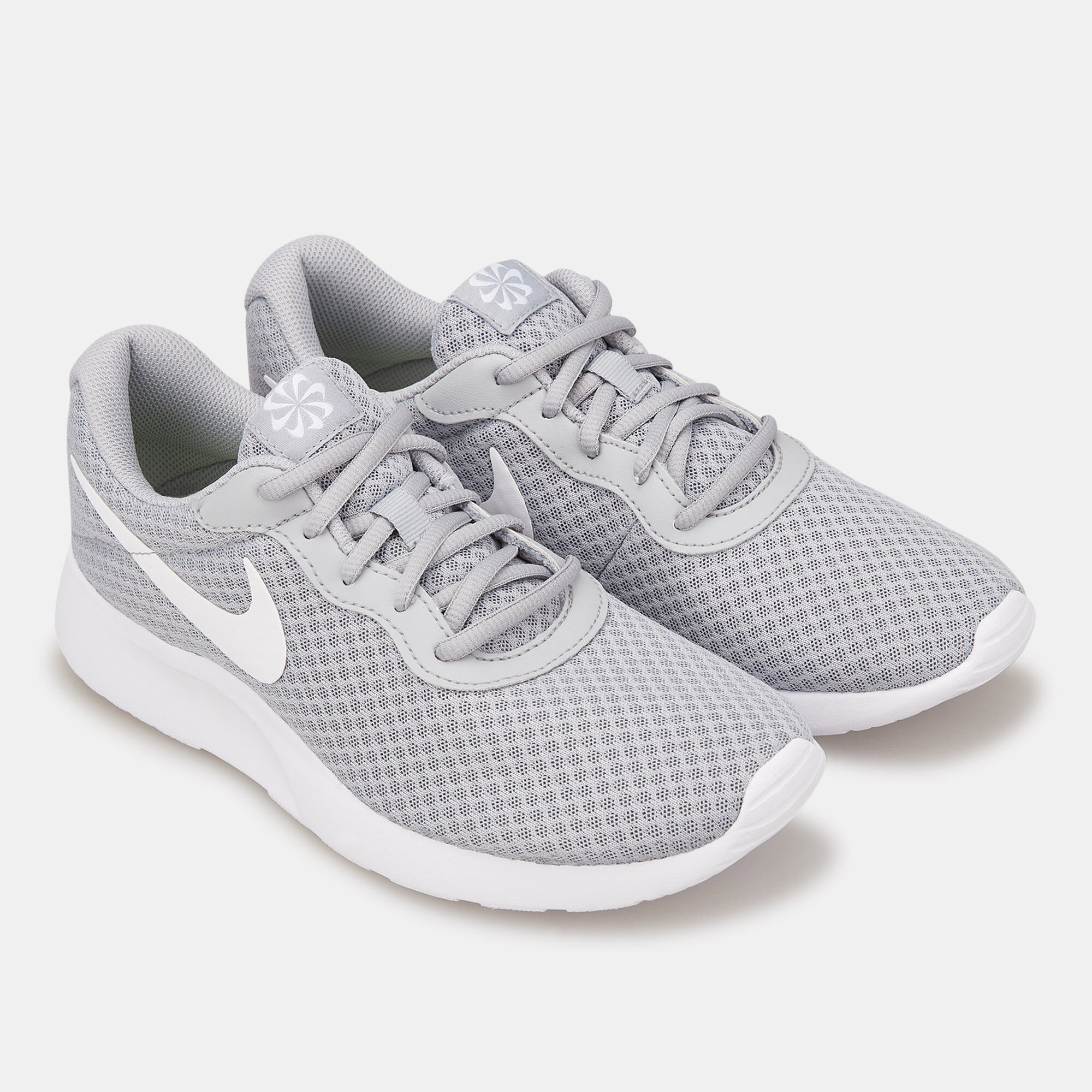 Nike Women s Tanjun Shoe in KSA SSS