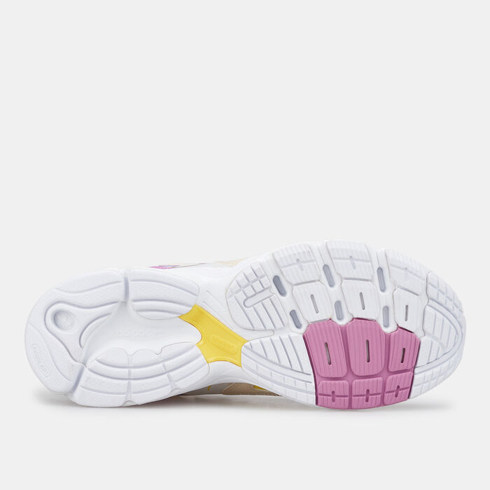 adidas Originals Women's Astir Thebe Magugu Shoe White adidas Originals Women's Astir Thebe Magugu Shoe White image number 3
