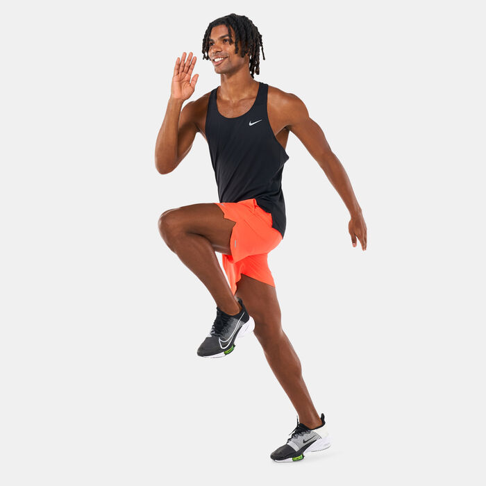 Nike Men's Stride Dri-FIT Running Shorts Red Nike Men's Stride Dri-FIT Running Shorts Red image number 4