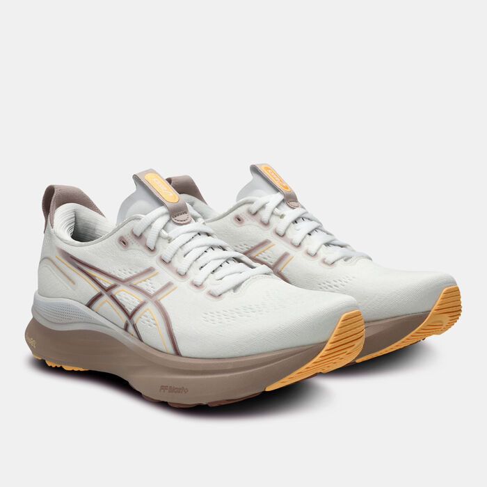 ASICS Women's GEL-KAYANO 32 Running Shoes White ASICS Women's GEL-KAYANO 32 Running Shoes White image number 1