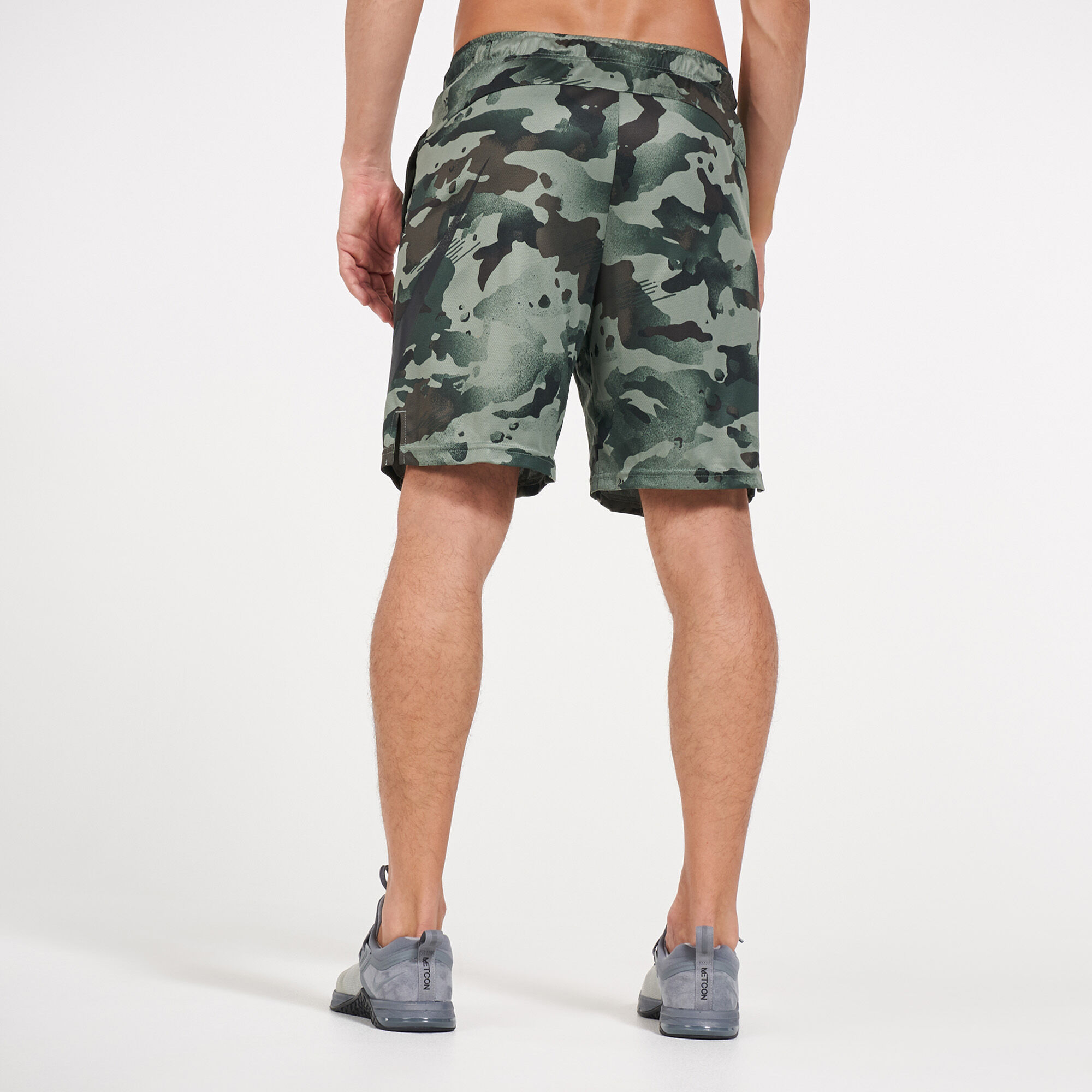 Nike fleece deals camo shorts