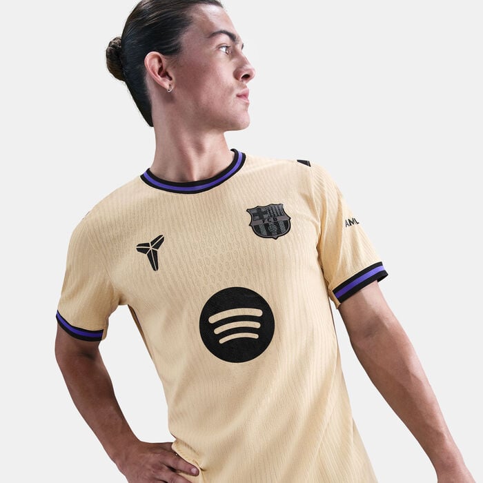 Nike Men's FC Barcelona x Kobe 25/26 Away Authentic Football Jersey yellow Nike Men's FC Barcelona x Kobe 25/26 Away Authentic Football Jersey yellow image number 3