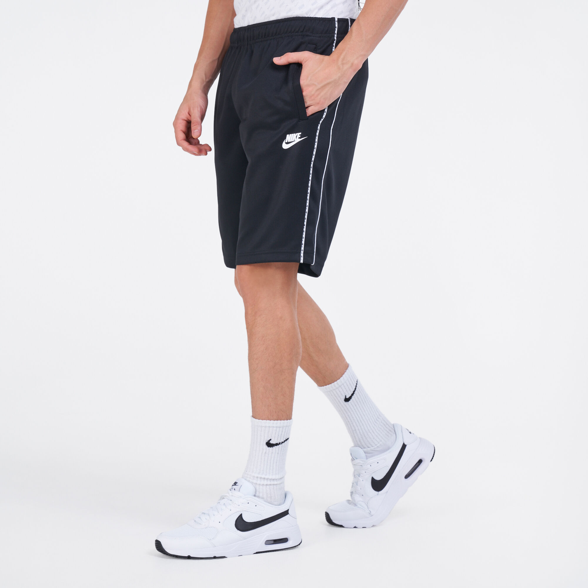 Nike repeat top tape shorts