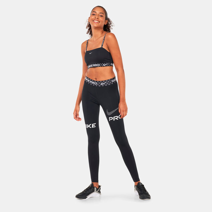 Nike Women's Pro Indy Dri-FIT Light-Support Bandeau Sports Bra Black Nike Women's Pro Indy Dri-FIT Light-Support Bandeau Sports Bra Black image number 2