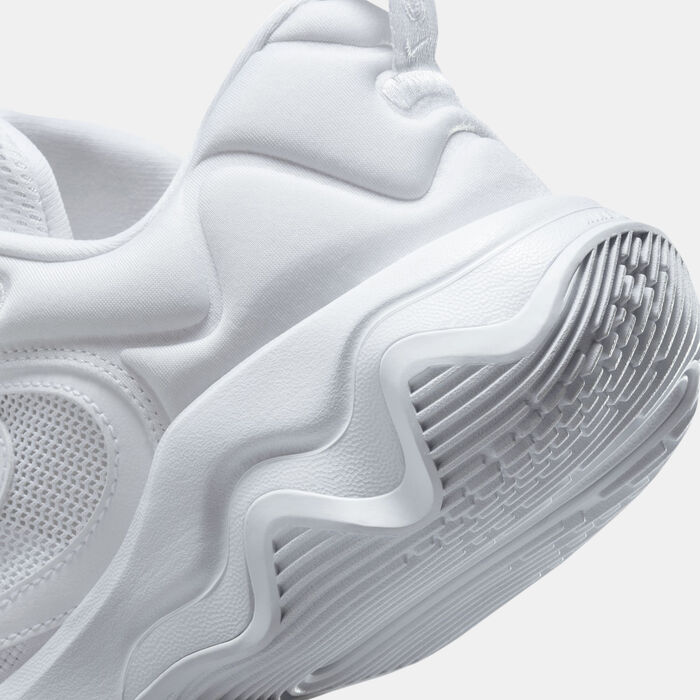 Nike Men's Giannis Immortality 3 Basketball Shoes White image number 5