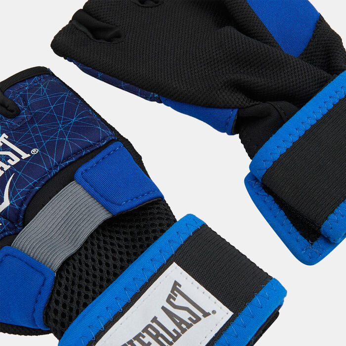 Everlast Printed Evergel Hand Wraps Gloves Blue Everlast Printed Evergel Hand Wraps Gloves Blue image number 2