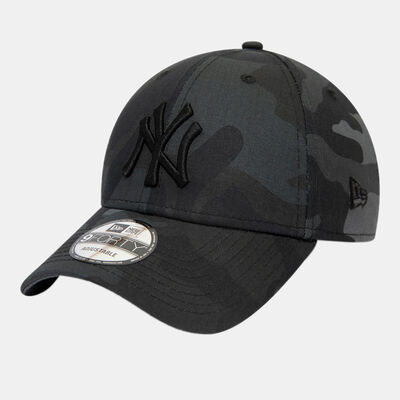 New Era Men's League Essential 940 New York Yankees Cap Green New Era Men's League Essential 940 New York Yankees Cap Green