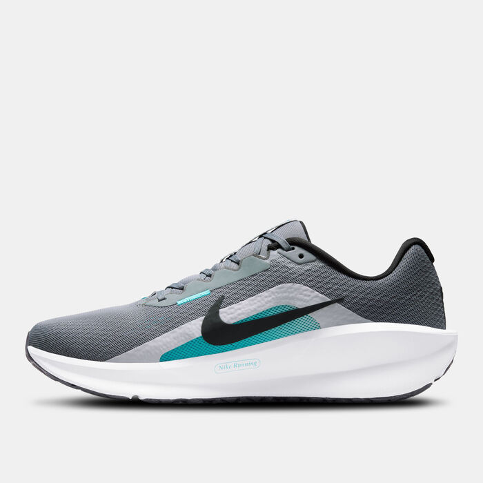 Nike Men's Downshifter 13 Road Running Shoes Grey Nike Men's Downshifter 13 Road Running Shoes Grey image number 2