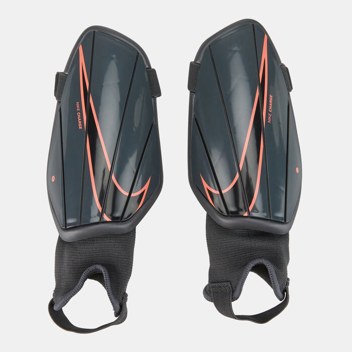 Kids' Charge Football Shin Guard Kids' Charge Football Shin Guard image number 0