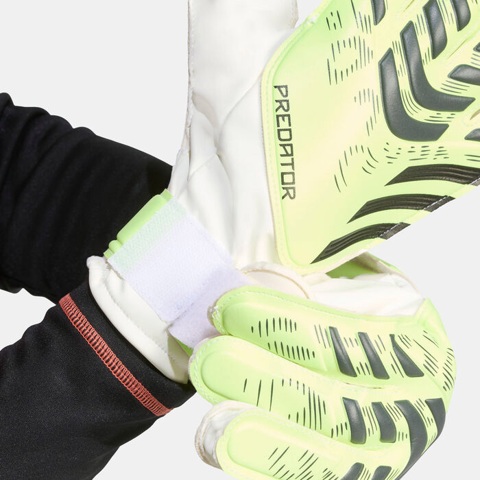adidas Men's Predator Training Football Goalkeeper Gloves Green adidas Men's Predator Training Football Goalkeeper Gloves Green image number 3