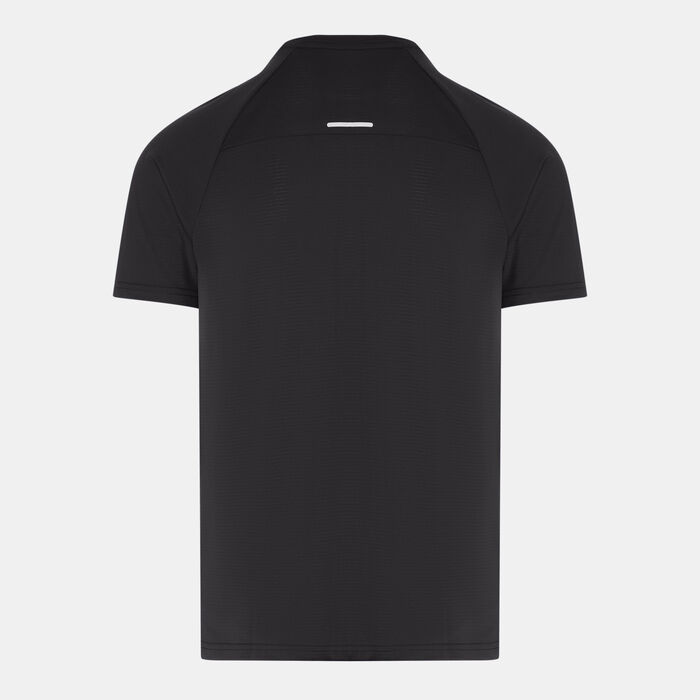 Sun and Sand Sports Men's Training T-Shirt Black Sun and Sand Sports Men's Training T-Shirt Black image number 1