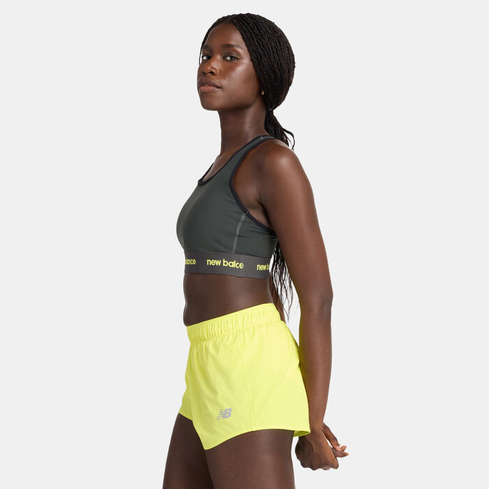 New Balance Women's Sleek Medium-Support Training Sports Bra Black New Balance Women's Sleek Medium-Support Training Sports Bra Black image number 2
