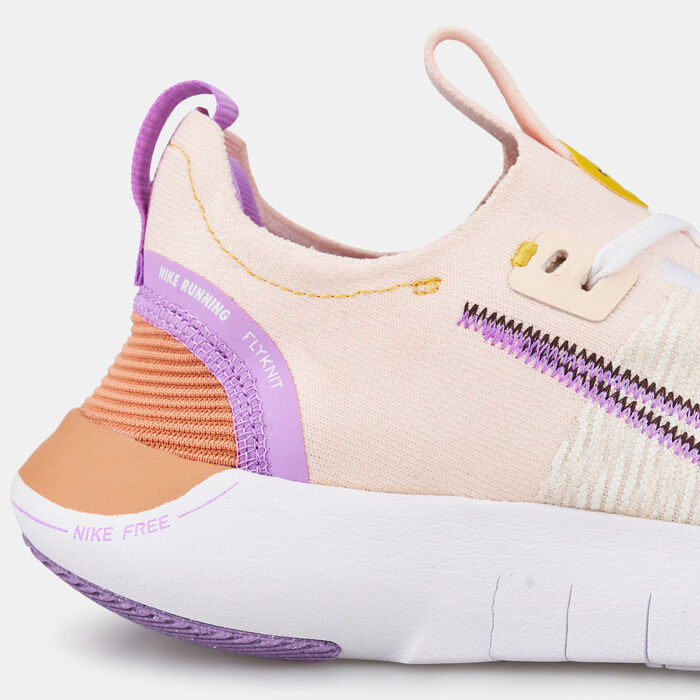 Nike Women's Free RN NN Road Running Shoes Pink image number 4