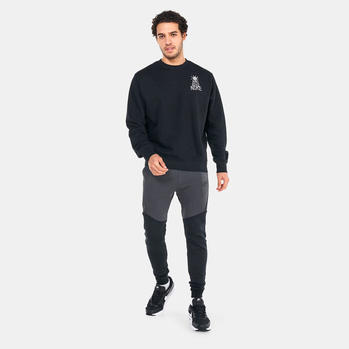 Buy Nike Men's Sportswear French Terry Crew Sweatshirt Black in KSA -SSS