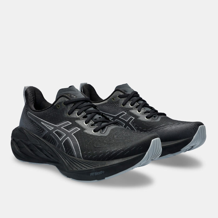 ASICS Men's NOVABLAST 4 Running Shoes Black ASICS Men's NOVABLAST 4 Running Shoes Black image number 1