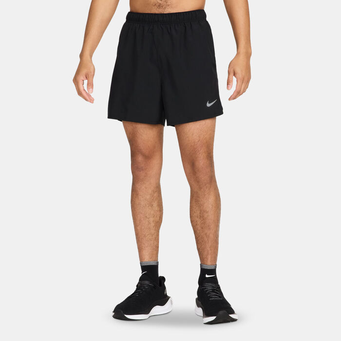 Nike Men's Challenger Dri-FIT 2-in-1 Versatile Shorts Black Nike Men's Challenger Dri-FIT 2-in-1 Versatile Shorts Black image number 0