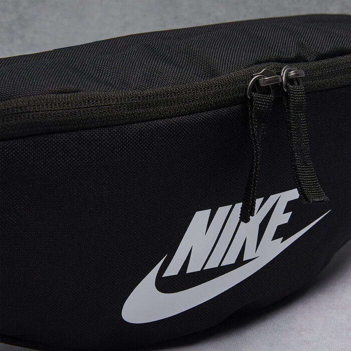 Nike Heritage Waist Bag Black Nike Heritage Waist Bag Black image number 2