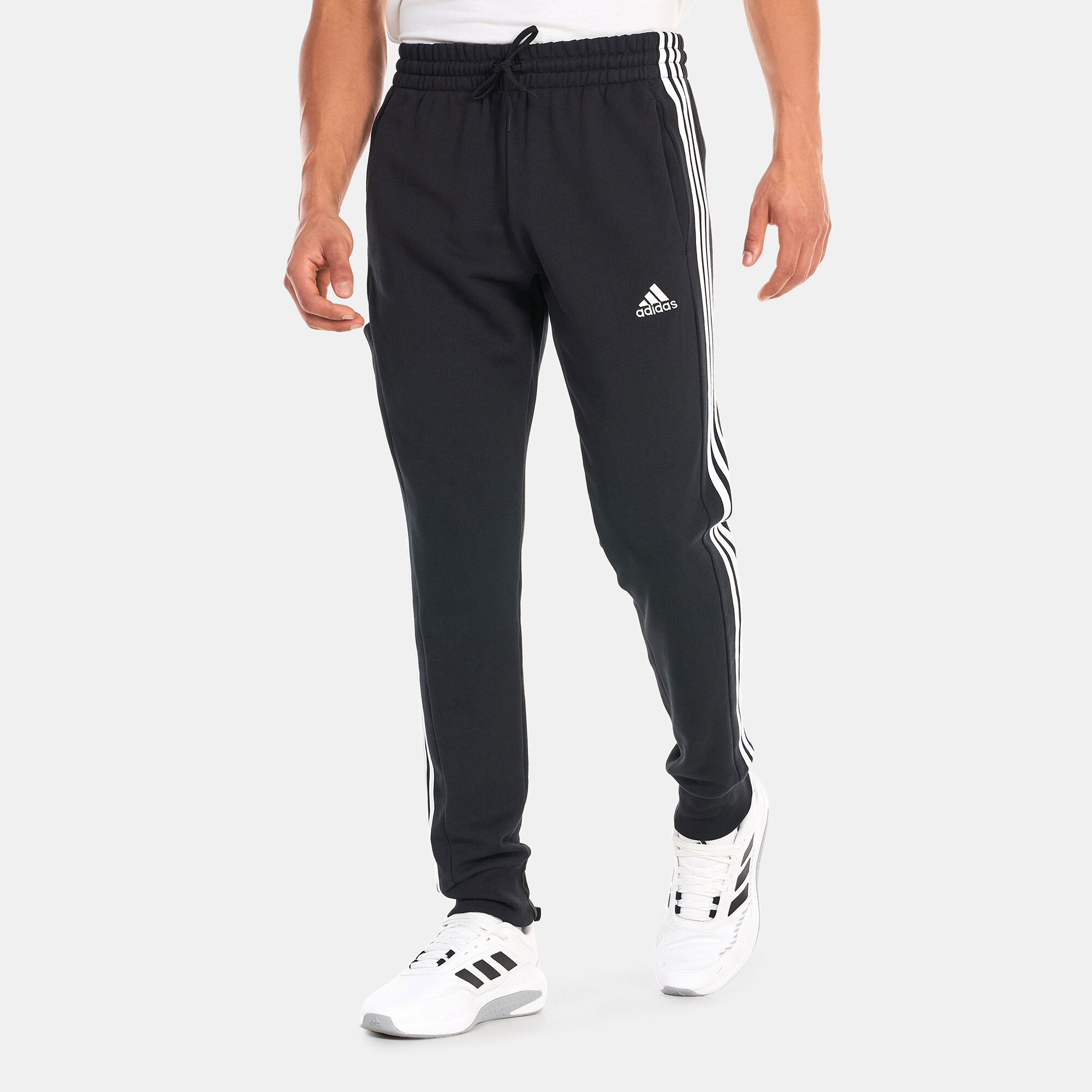 Adidas men's hot sale essential joggers